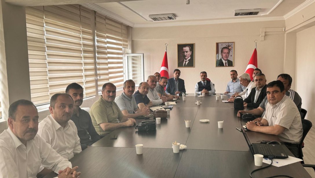 Türkiye Yüzyılı Maarif Modeli Öğretim Programı Ortak Metni Değerlendirme Toplantısı